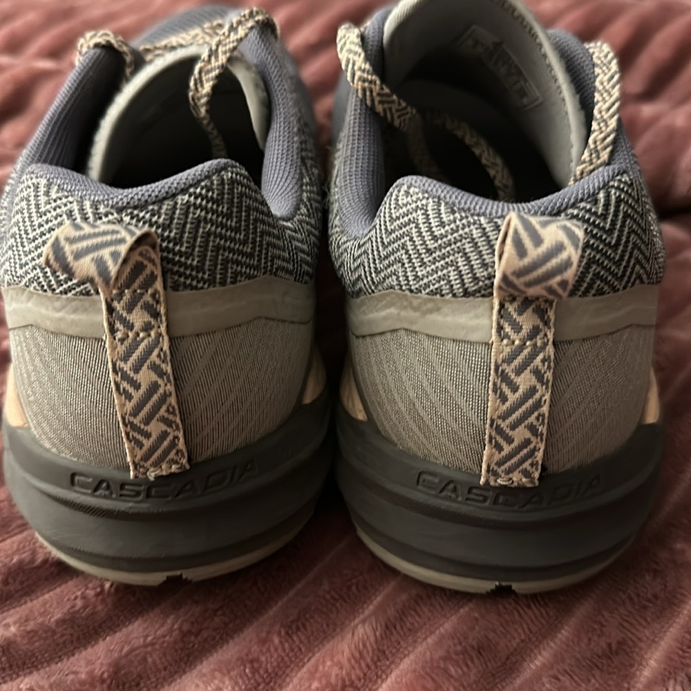 Brooks Cascadia 14 sneakers - Picture 3 of 6